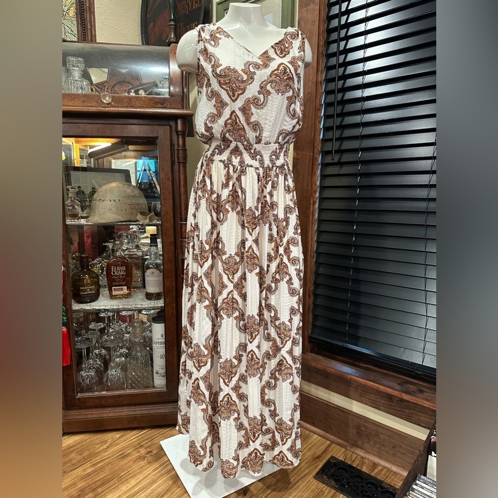EST. 1946 Boho Paisley Maxi Dress Coastal Glam Smocked Waist V-Neck - Picture 2 of 11